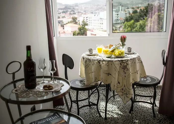 Apartment Serrao *